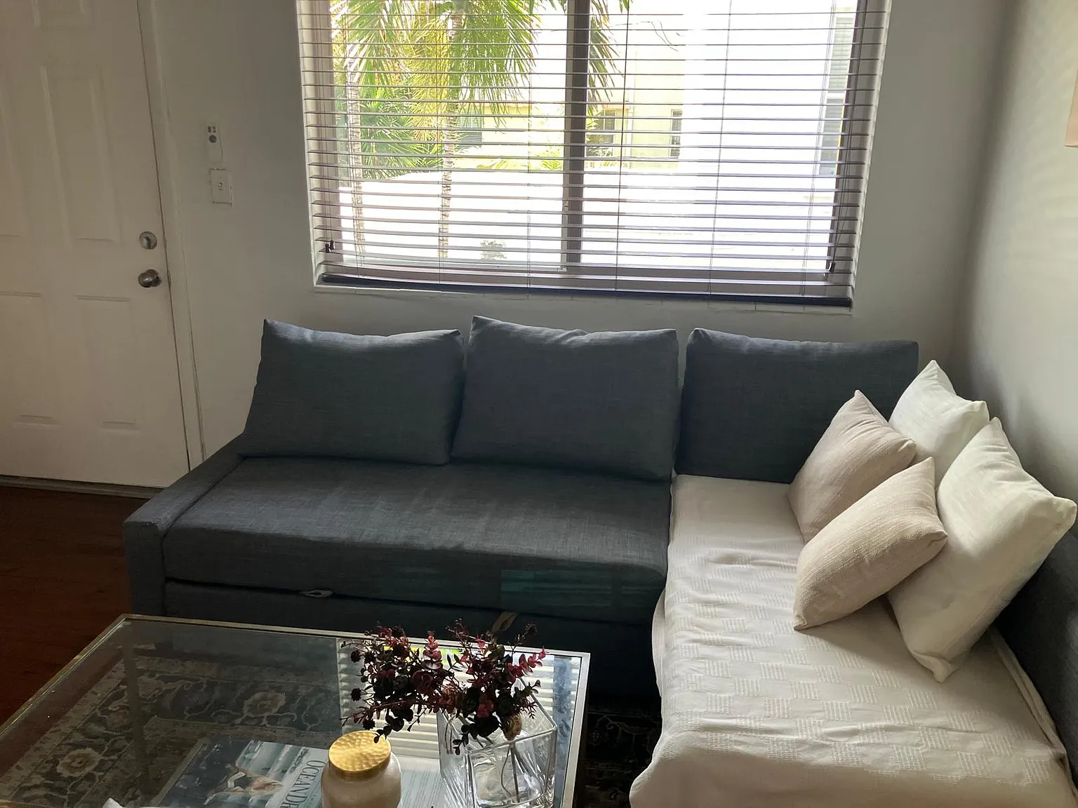 Studio, 450 sqft, $2,150 — Photo 4