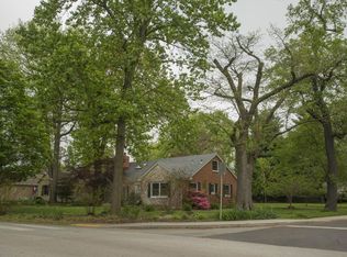 821 E Catalpa St, Springfield, MO 65807
