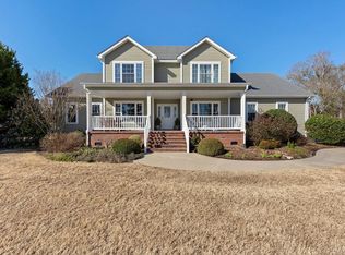 108 Breezewood Dr, Elizabeth City, NC 27909