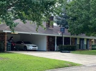 121 Tanglewood Rd, Natchez, MS 39120