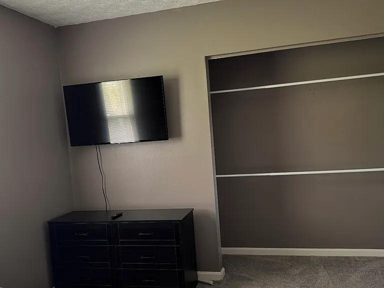 1 Harbor Ct — Photo 21