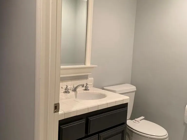 1818 Colby Ave #104 — Photo 13