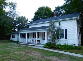 1570 Mendon Rd, Cumberland, RI 02864