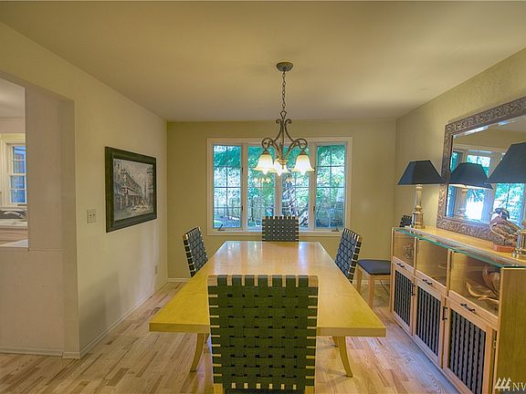 5th image of 4212 Green Cove St NW