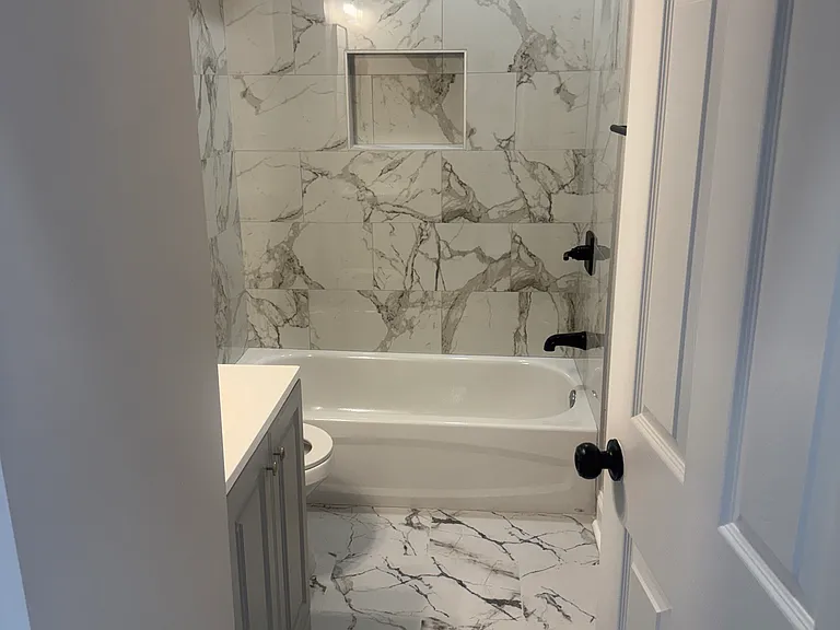 1822 Ridge Ave #5B — Photo 9
