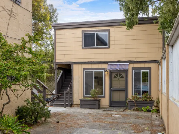 850 Devisadero St APT C, Monterey, CA 93940