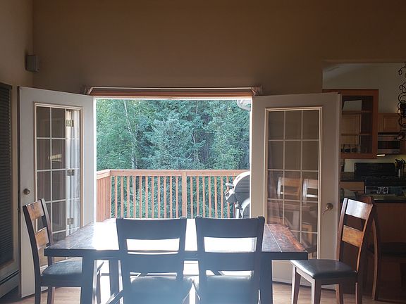 2nd image of 1105 Trianon Dr
