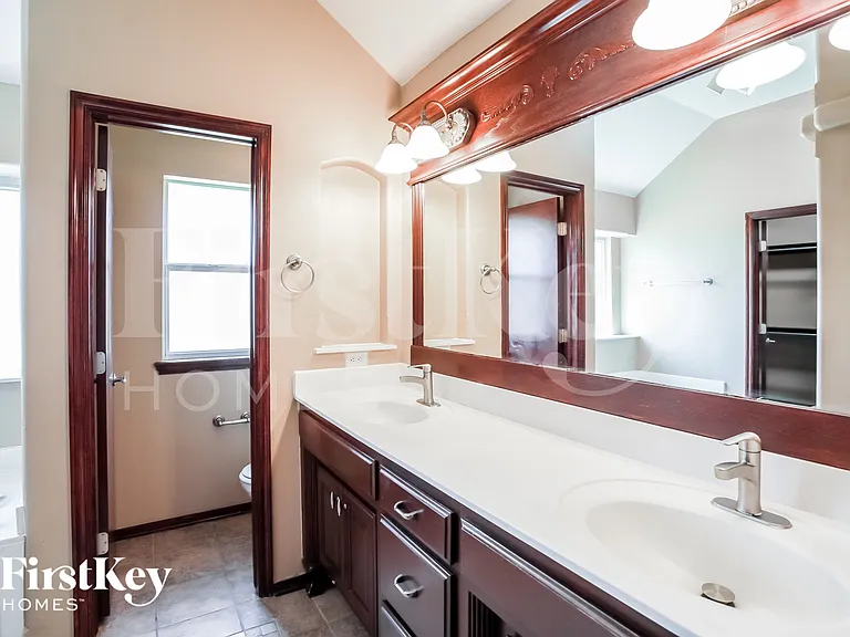 17100 Holly Burn Cir — Photo 10