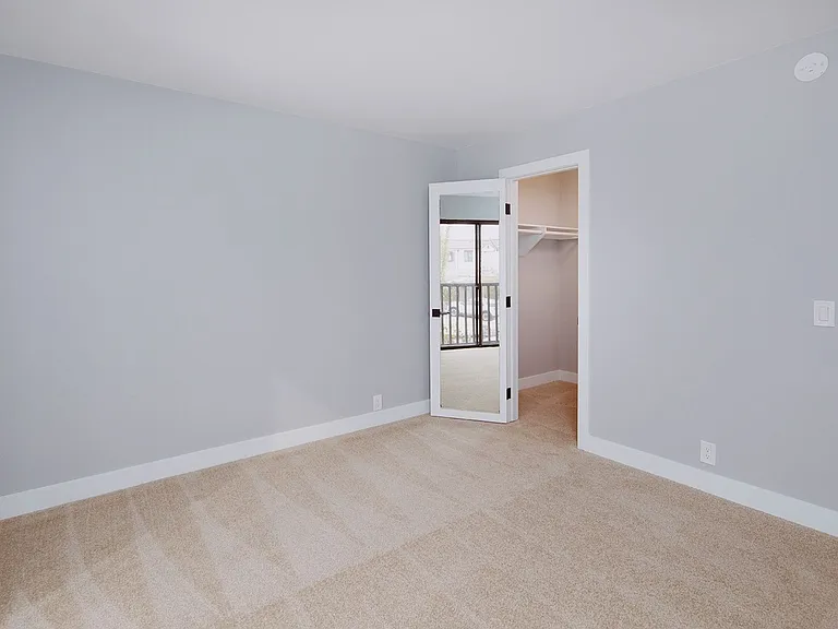 7601 Eads Avenue — Photo 12