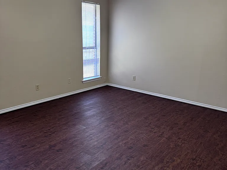 13316 Fall Manor Dr — Photo 3