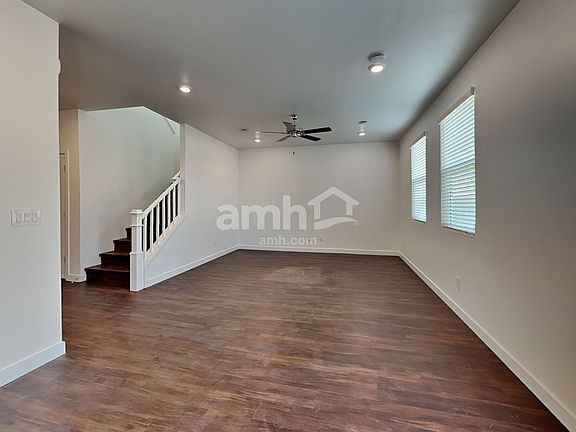 5th image of 2128 W Alicia Dr