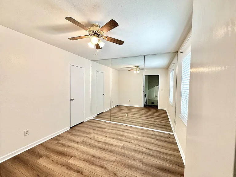 10118 Spotted Horse Dr — Photo 12