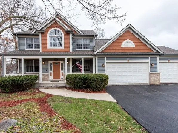 1257 Bayshore Dr, Antioch, IL 60002