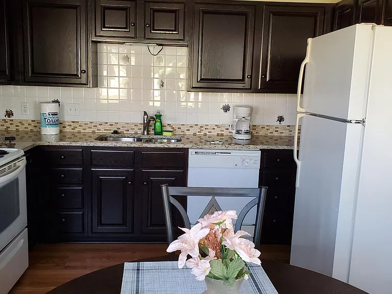 1505 Grandview Ave — Photo 5