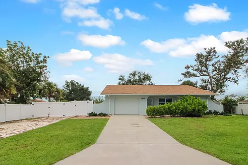 1616 Jupiter Rd Photo 1