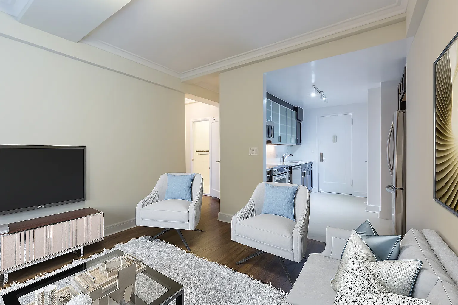 210 West 70th Street — Photo 2