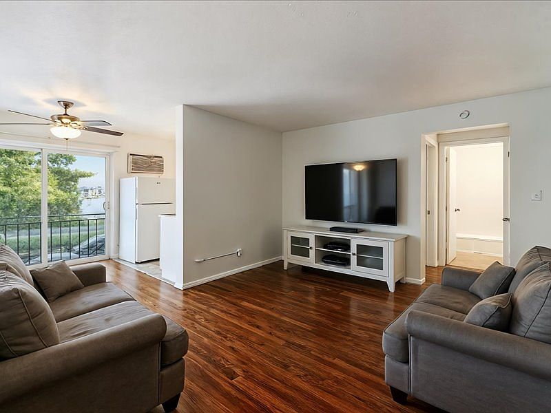 1st image of 2145 Harrison Ave APT 16