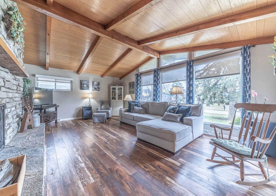 1st image of 3842 Braidwood Dr