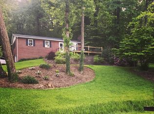 203 Williamson Rd, Mills River, NC 28759