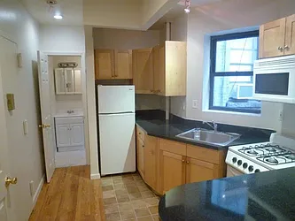 Rented by Chartwell Manhattan Realty