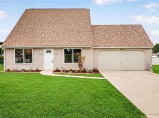 9076 Shaddock RD W, FORT MYERS, FL 33967