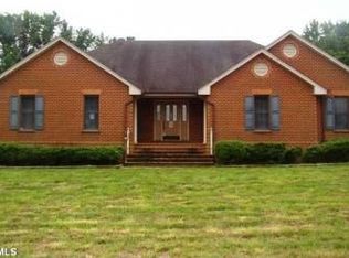 12252 E Quaker Rd, Disputanta, VA 23842