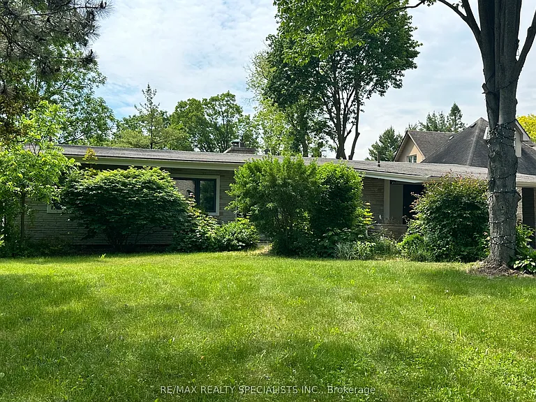 175 Davidson Dr — Photo 3