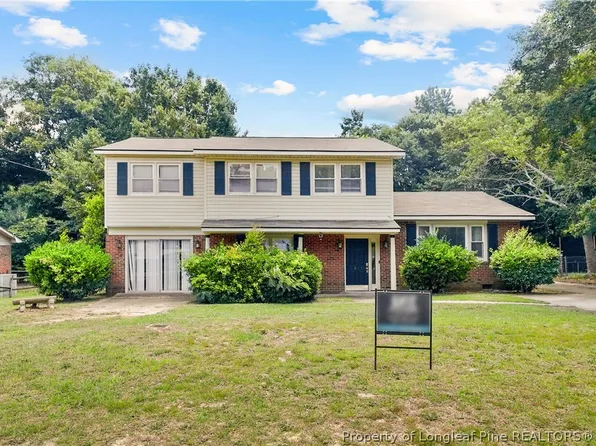 1857 Ashton Rd, Fayetteville, NC 28304