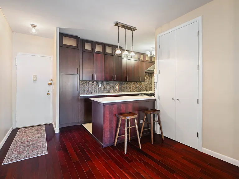 60 E 8th St #11D — Photo 5