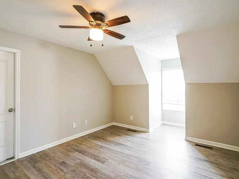 802 Stewart Valley Dr — Photo 13