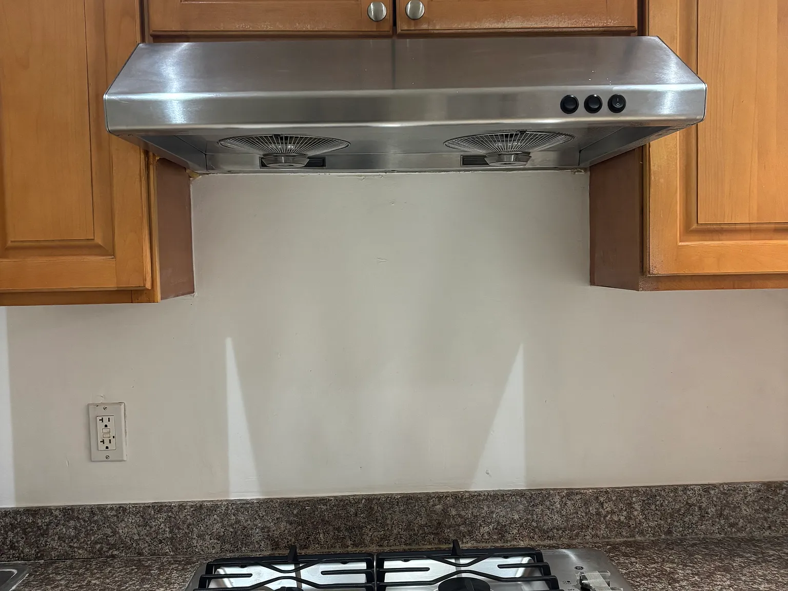 2 bed, 600 sqft, $2,850 — Photo 4