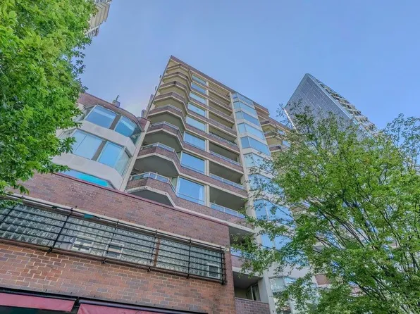 1330 Hornby St #903, Vancouver, BC V6Z 1W5