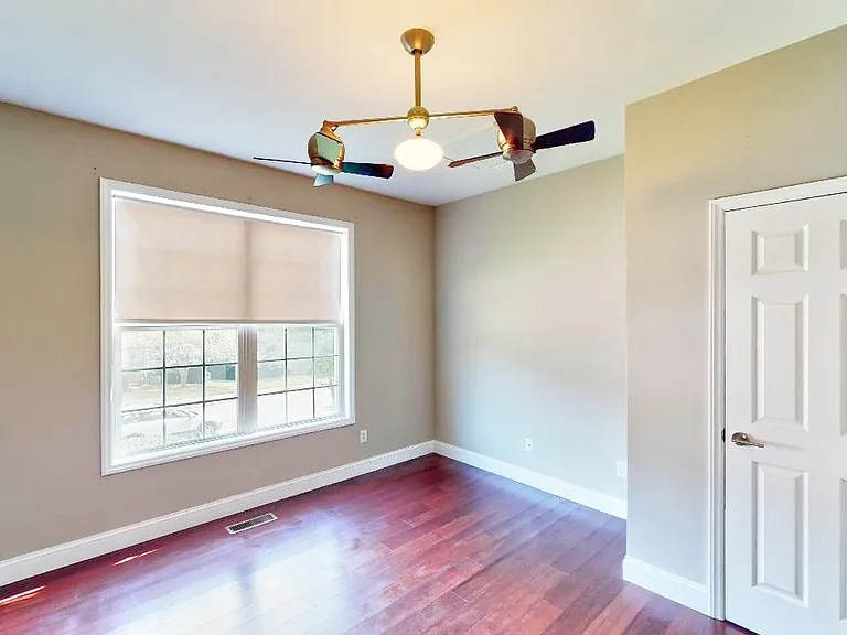 425 New Parkside Dr — Photo 29