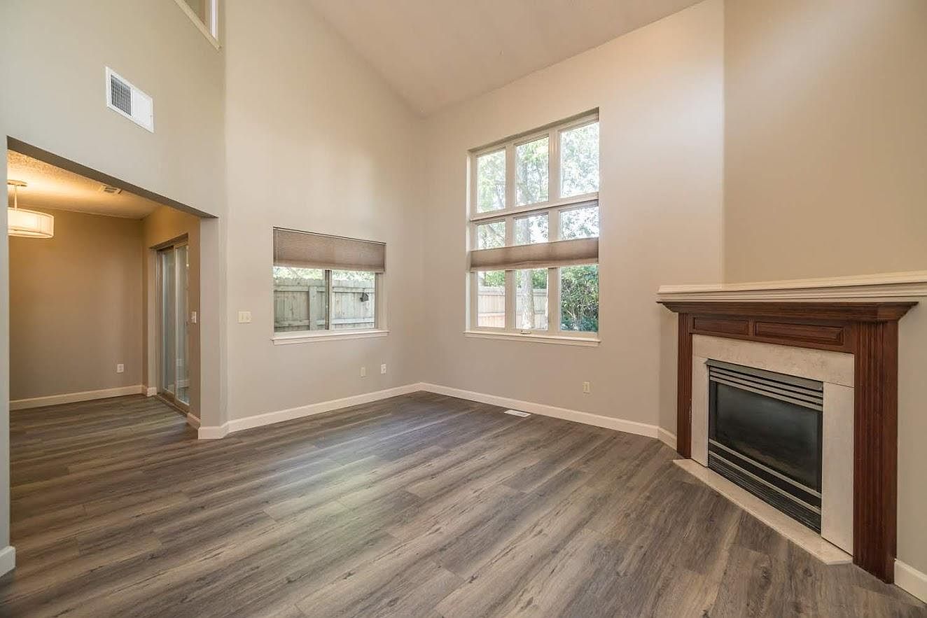 906 E Jane Ln, Sioux Falls, SD 57108 Zillow