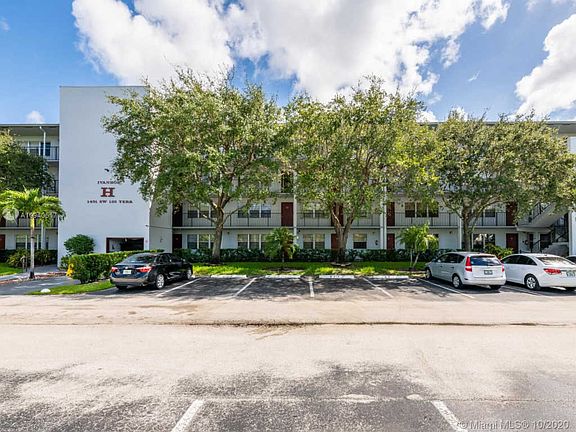 2nd image of 1401 SW 135th Ter APT 213H