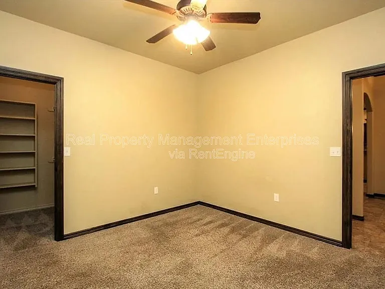 1661 Appaloosa Dr — Photo 28