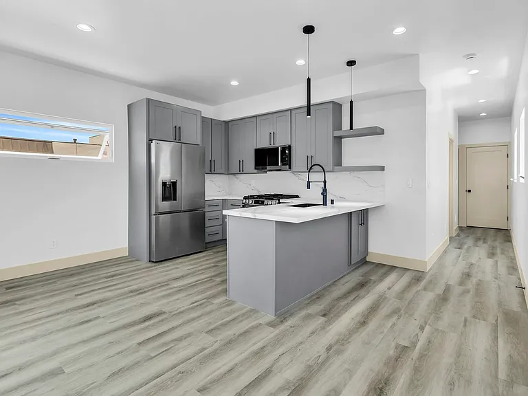 422 Arbor Dr — Photo 7