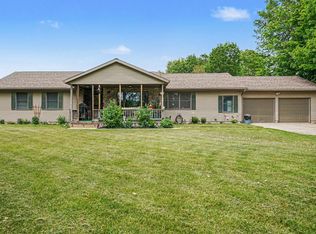 22180 Redfield St, Edwardsburg, MI 49112