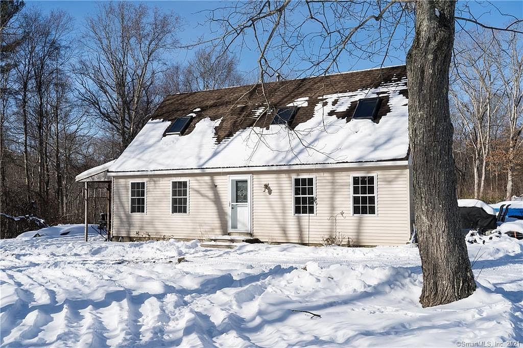 Pony's House 523 Porter Pond Rd, Moosup, CT 06354 | Zillow