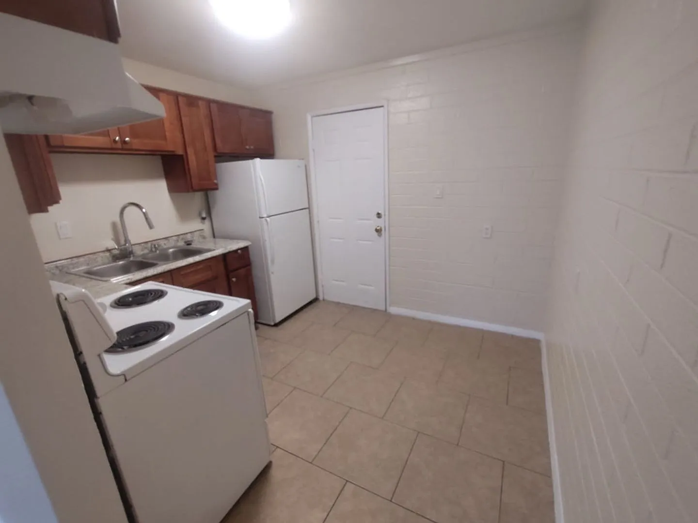 7234 E Belleview St — Photo 3