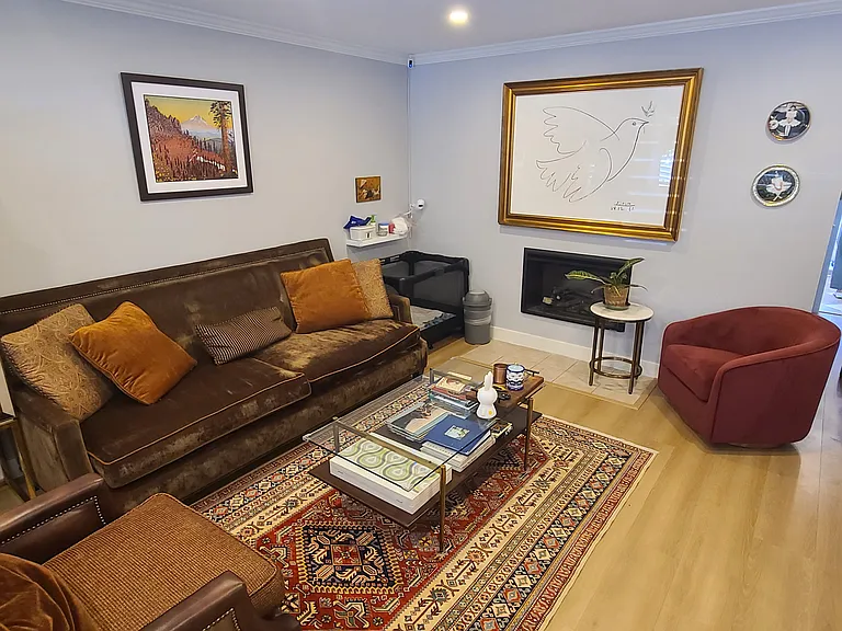 50 Mariner Green Dr — Photo 3