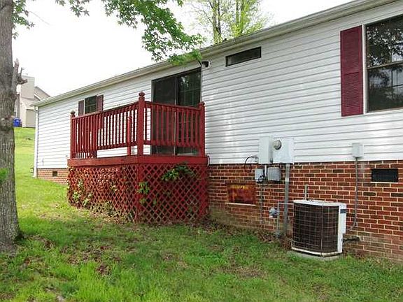4th image of 200 Burnetts Way