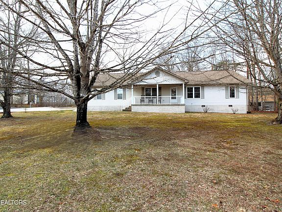 2nd image of 53 Carriage Dr