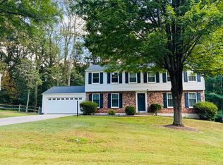 2411 Andorra Pl #BASEMENT, Reston, VA 20191