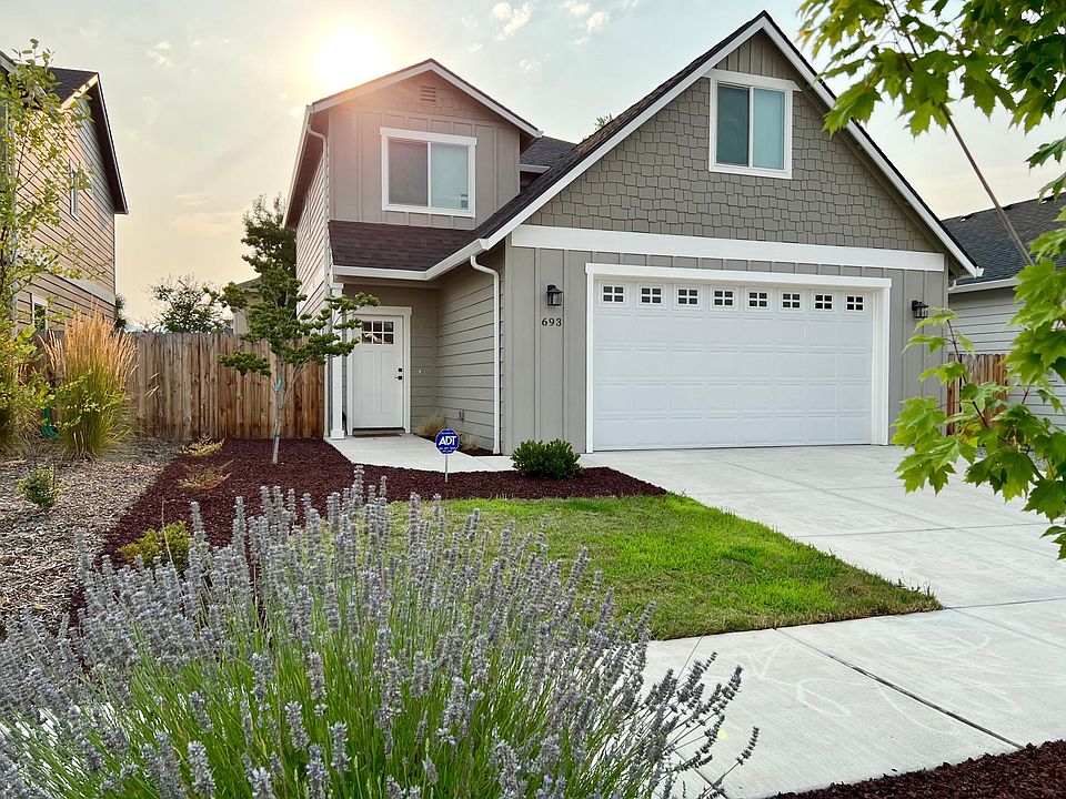 1st image of 693 Kaitlin Ln