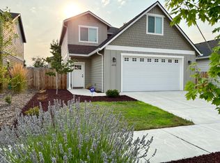 693 Kaitlin Ln, Medford, OR