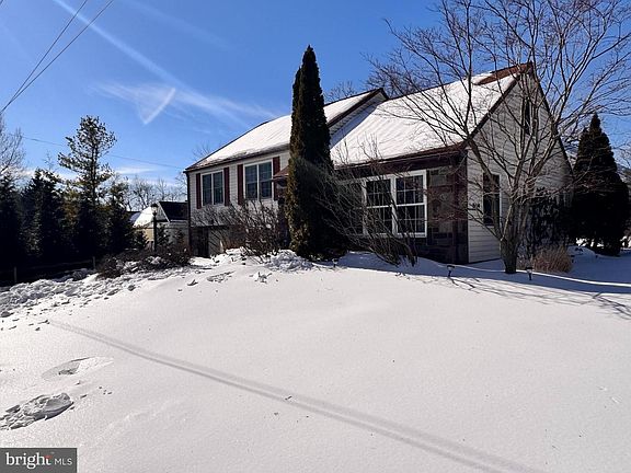 2nd image of 2100 Haverford Rd