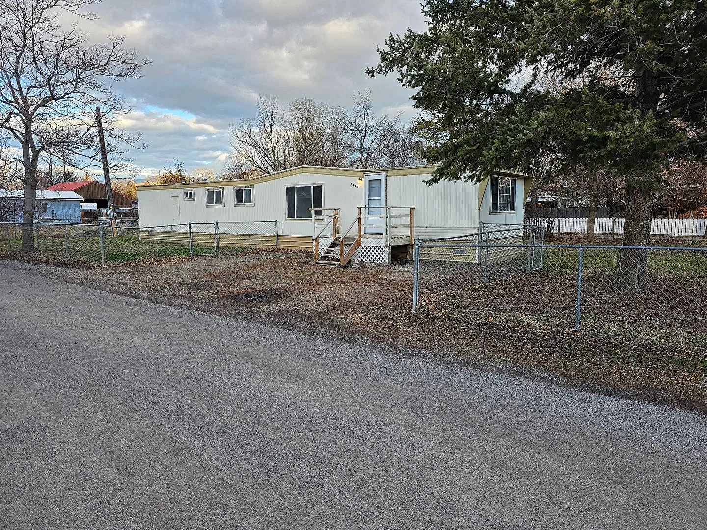 1227 College St., Union, Oregon 97883 — Photo 1