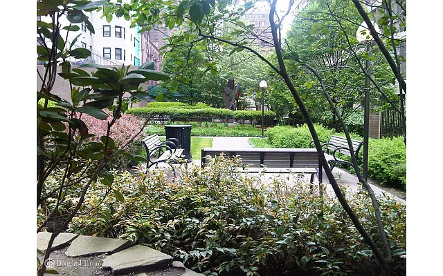 Sold by Douglas Elliman | media 15