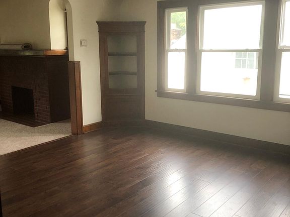 Spacious living room with open space design to Kitchen and Living Room